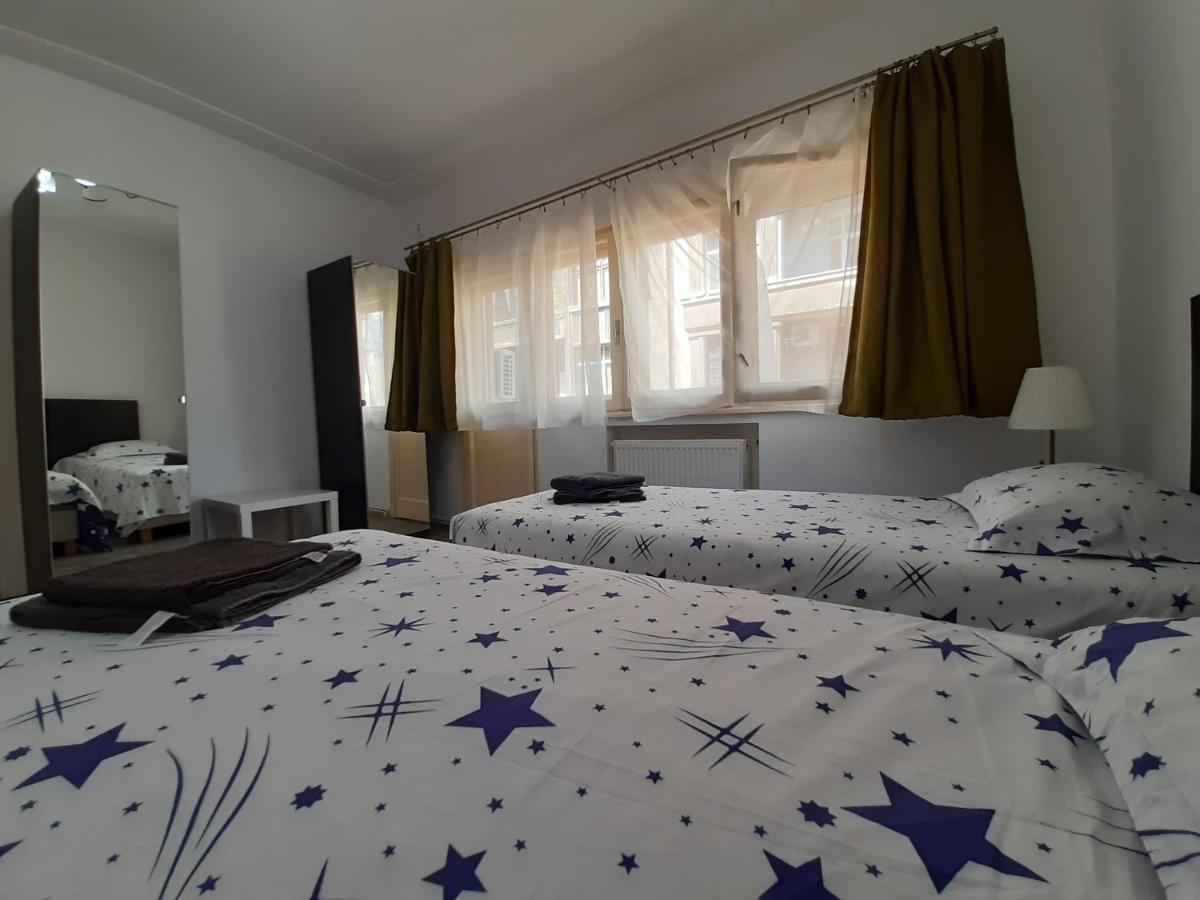 Four Rooms Apartment Central Bucareste Exterior foto