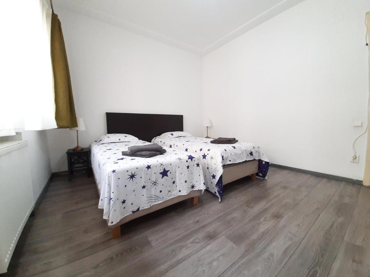 Four Rooms Apartment Central Bucareste Exterior foto